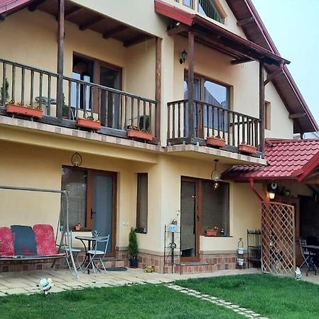 Hotel Bella Daria Campulung Exterior foto